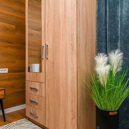 Neli Apartamento
