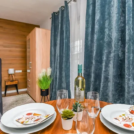 Neli Appartement *