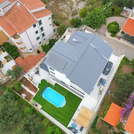 Appartement Neli *
