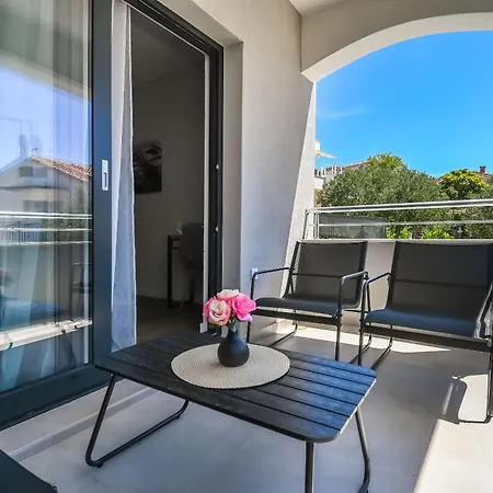 Neli Appartement